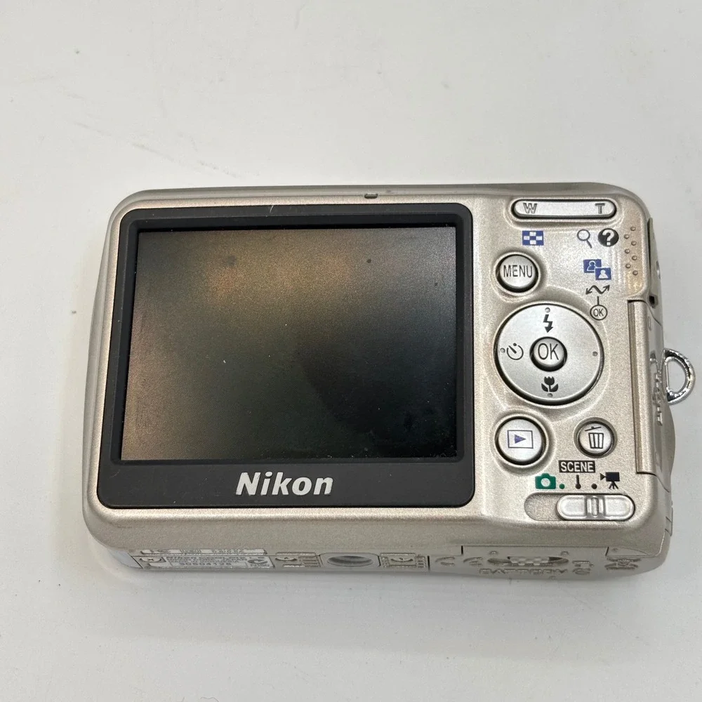 Canon PowerShot A70 & Nikon Coolpix L6 Digital Camera Lot Silver For Parts